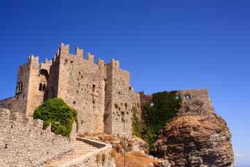 Erice cosa vedere: guida al borgo medievale sopra Trapani - 2